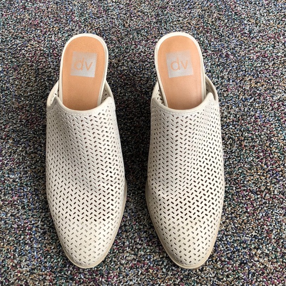 DV by Dolce Vita Shoes - DV dolce vita size 11 Kenli mules.